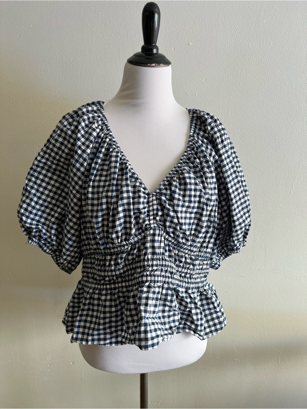 Old Navy Navy & White Gingham Puff-Sleeve Peplum Top
